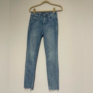 Pilcro and the Letterpress Ultra High-Rise Skinny Jean